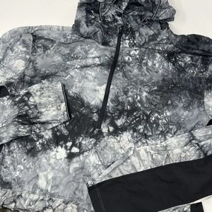 Lululemon Men's Tie Dye Print Lost In The Hustle Packable Anorak Size Large
